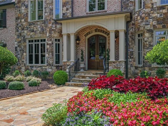 2915 Manor Bridge Drive