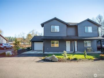 2915 Jackson Hwy, Unit D, Chehalis, WA 98532 | MLS #2470