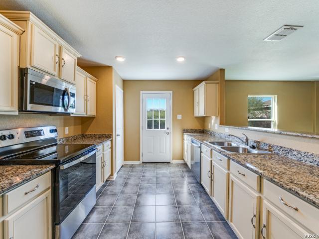 2915 Lavender Mdw, San Antonio, TX 78222 | MLS #1963