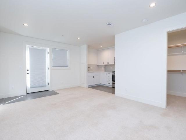 2915A 2989B NW Wilson St. 3 Bedroom Apartment for Rent at 2989 Nw Wilson St, Portland, OR 97209 Northwest District
