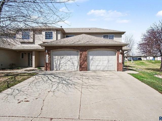 2916 E Kensington St Unit 1, Sioux Falls, SD 57108