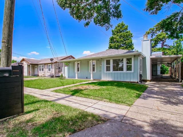 2916 Ivy Place