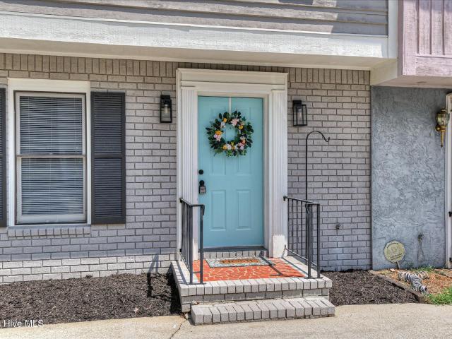 2917 Norgate Drive