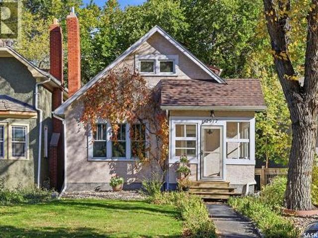 2917 Robinson Street, Regina, SK, S4S 1V2 house for sale | Listing ID SK050272 | Royal LePage