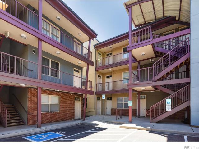 2910 Bluff Street # 114