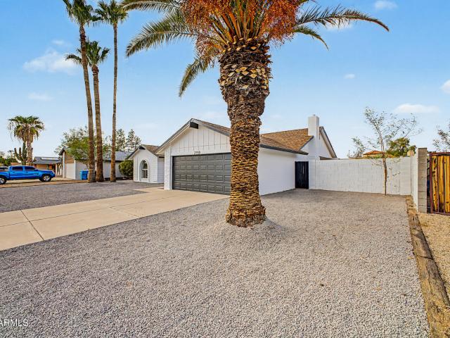 2910 W SANDRA Terrace