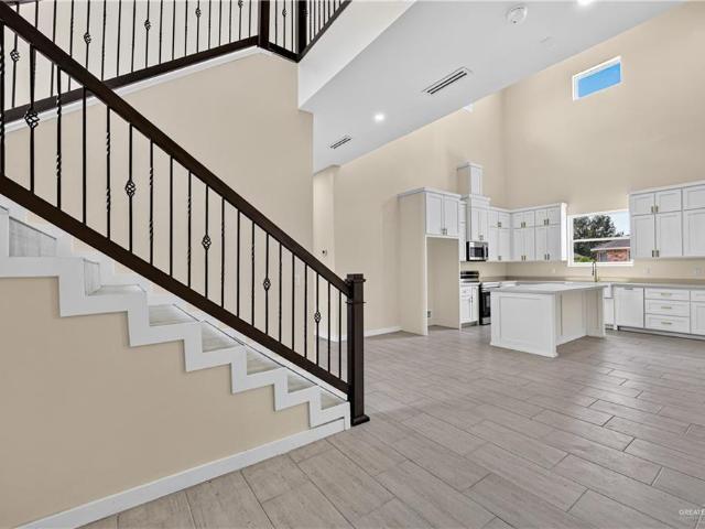 2911 Dhalia Drive