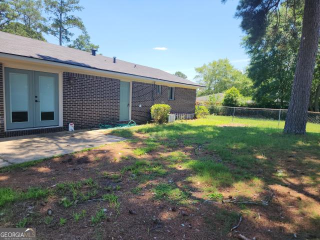2911 Foresthill Drive