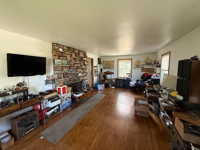 2912 Memorial Dr