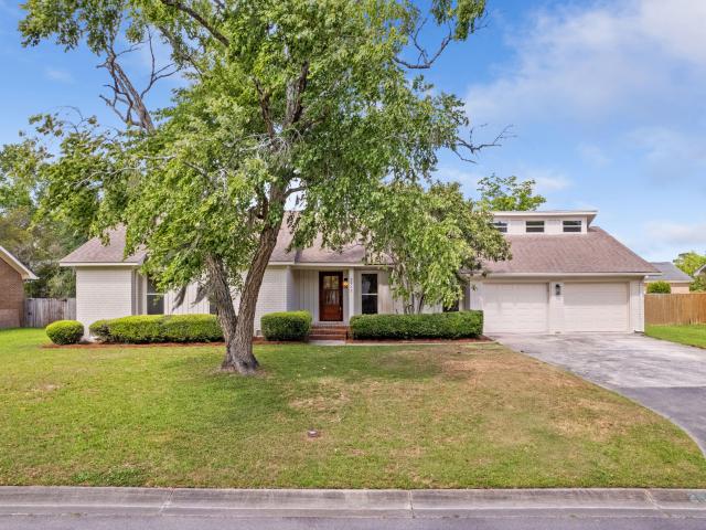 2912 Doncaster Drive