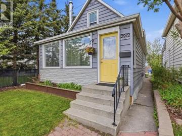 2912 17 Street Se, Calgary, AB, T2G 3W3 house for sale | Listing ID A2319 | Royal LePage