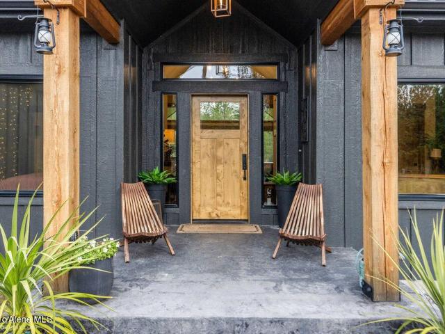 29131 N Hindman Street, Athol, US, ID