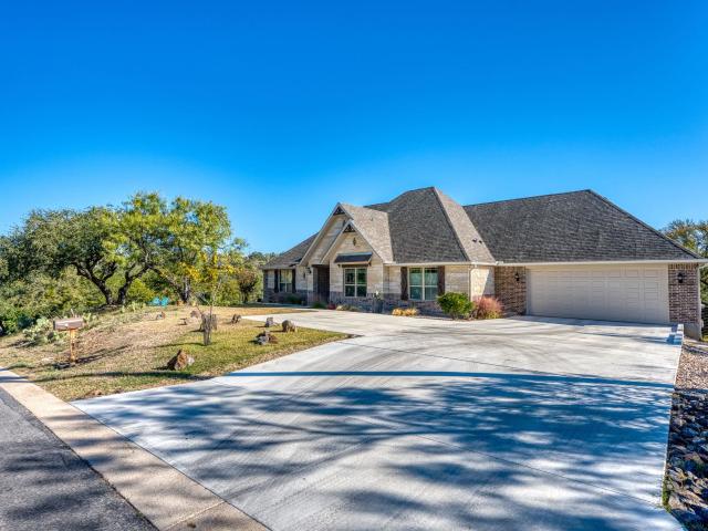 2913 Blue Lake Dr, Horseshoe Bay, TX 78657 | MLS #175622