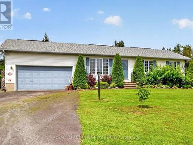 2913 Danbury Way, Ottawa, ON, K0A 2T0 house for sale | Listing ID X13743 | Royal LePage