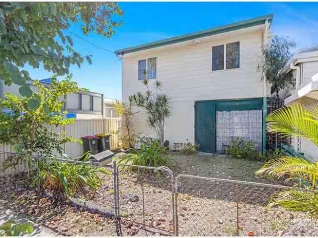 291 Bolsover Street, Rockhampton City, QLD 4700