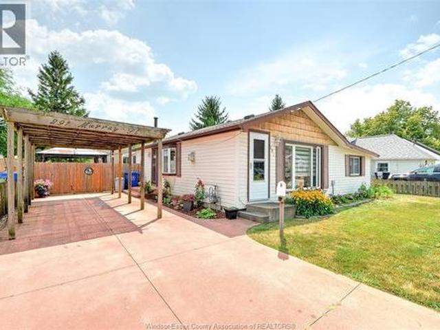 291 Murray, Amherstburg, ON, N9V 1K2 house for sale | Listing ID 26018 | Royal LePage