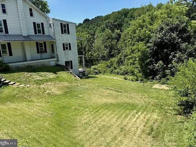 291 N Galen Hall Road