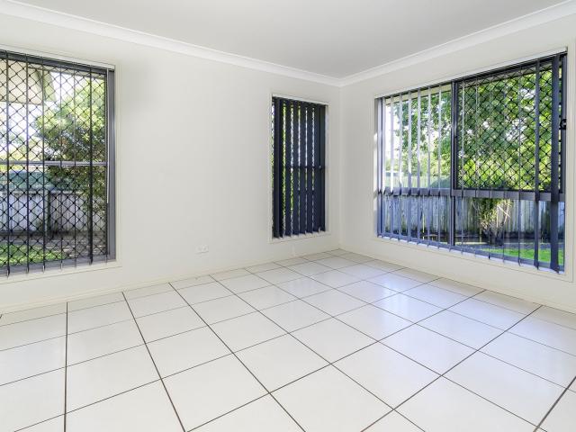 2/91A Lynfield DriveCaboolture QLD 4510, Australia