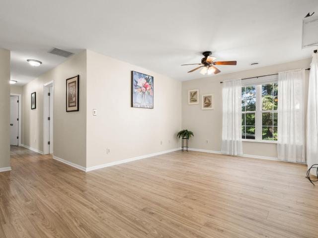 2925 Foggy Glen Drive