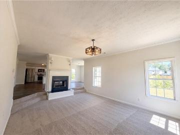 2925 Lake Port Drive