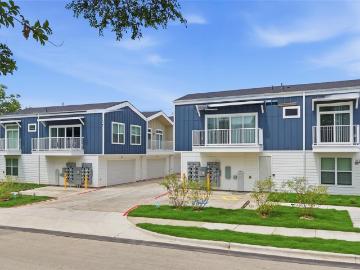 2925 Spruce Valley Lane # 306