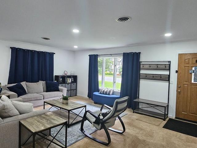 29266 Pin Oak Way