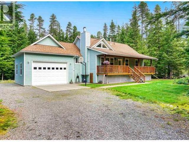 2926 Woeste Avenue, Terrace, BC, V8G 0G5 house for sale | Listing ID R3155 | Royal LePage