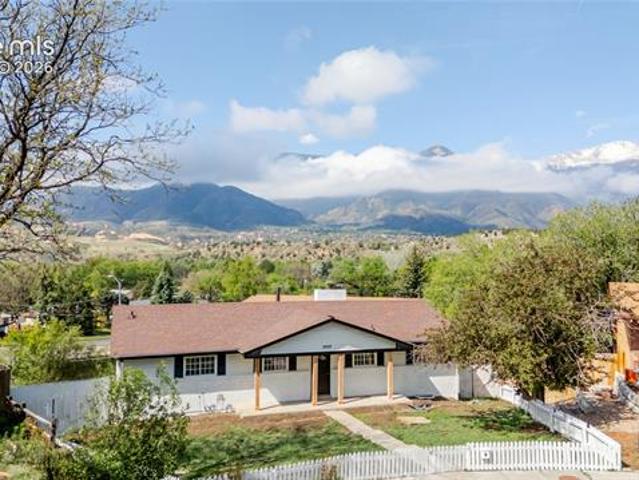 2927 Garden Hill Drive