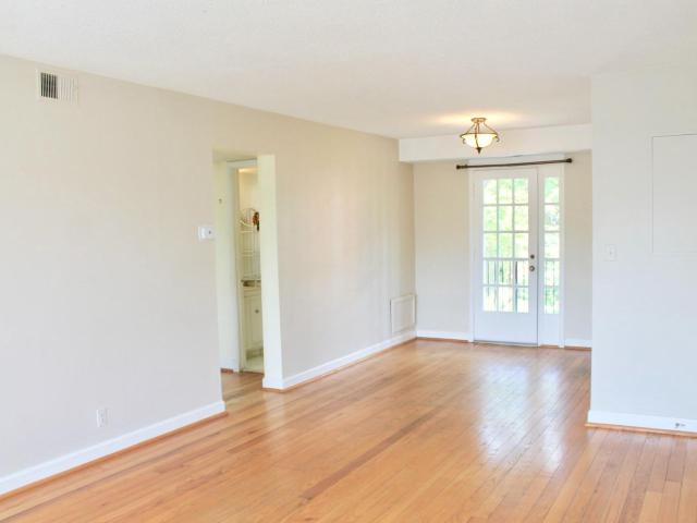 2928 S Buchanan Street Unit# B1, Arlington, US, VA