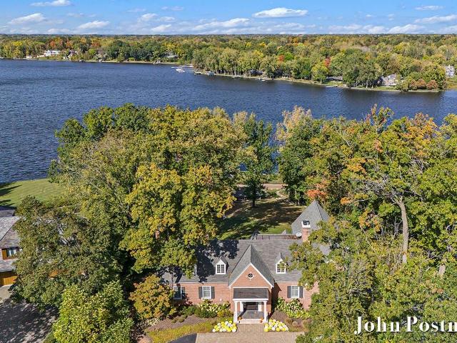 2929 Bonnell Avenue SE, East Grand Rapids, USA, MI