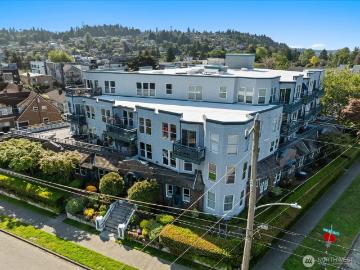 2920 Alki Avenue SW # 409