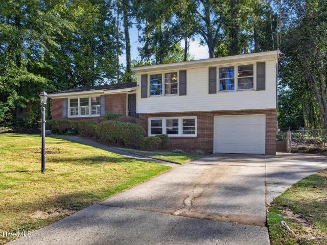 2920 Hampshire Drive