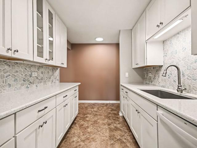 2920 Roberts Drive # 4