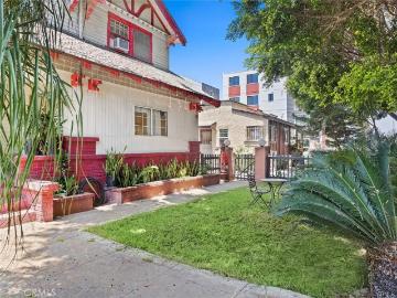 2921 Kenwood Ave, Los Angeles, CA 90007 | MLS #SR24197