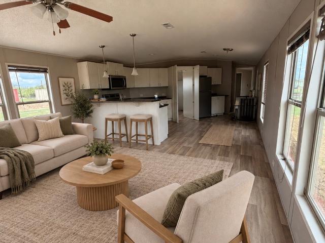 2922 N Fairway Drive