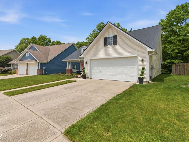 2922 Brooks Bend Drive