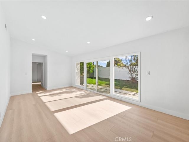 2922 Radnor