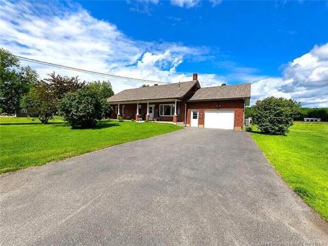 2923 Route 205, Saint François De Madawaska, NB, E7A 1R4 house for sale | Listing ID NB141755 | Royal LePage