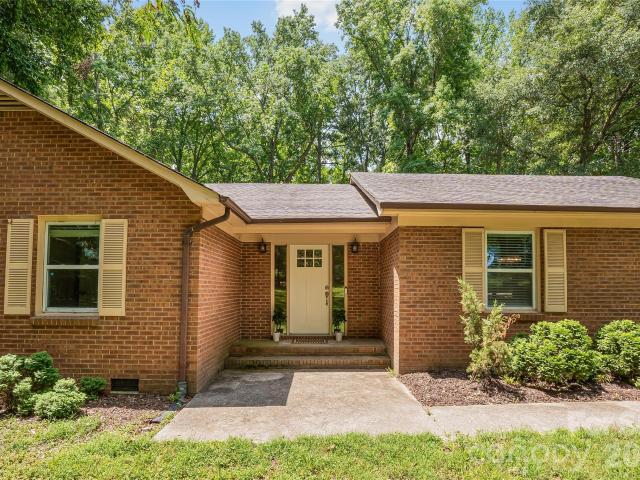 292 Canonero Place