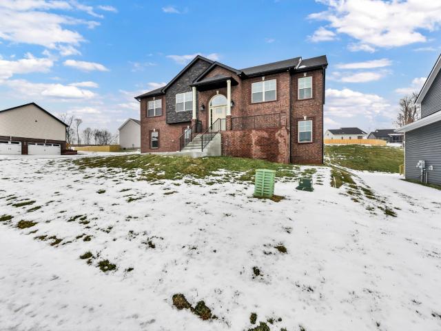 292 Cardinal Creek
