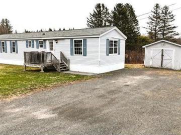 House for sale in Sunbury - Garden