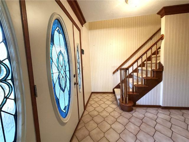 292 Highvue Circle