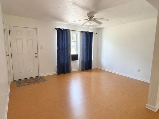 292 Lafayette Rd