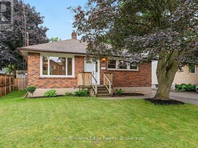 292 Mill Street E, Halton Hills Ac Acton, ON, L7J 1J9 house for sale | Listing ID W13598 | Royal LePage