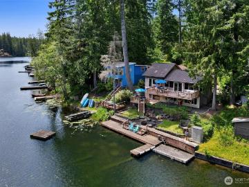 292 NE Lake Dr, Tahuya, WA 98588 | MLS #2530