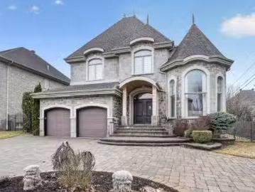 House for sale in T, Brossard - Garden