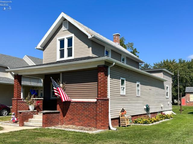 292 W Market Street