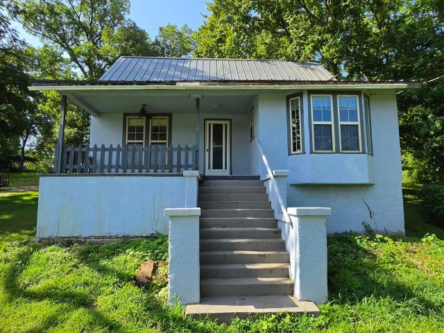 292 W South Street