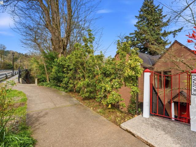 2935 NW Thurman St, Portland, OR 97210 | MLS #495573