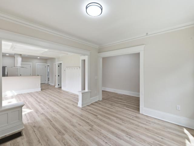2935 N 28th St, Unit 2937